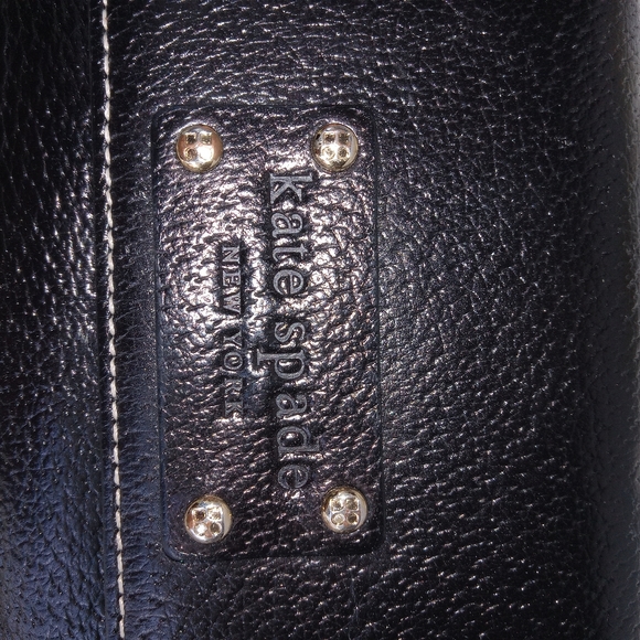 Kate Spade Leather Wallet - Picture 5 of 7